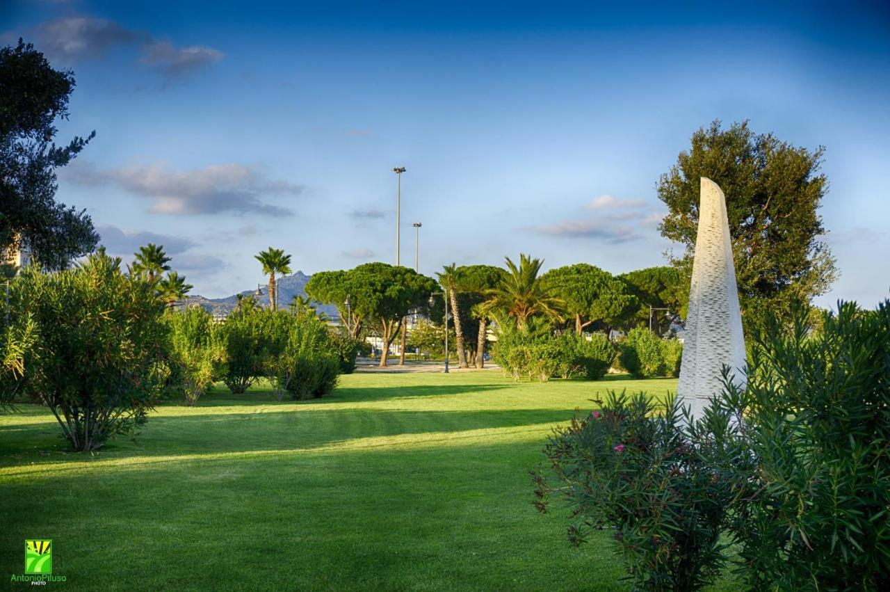 Olbia Center City Apartment ภายนอก รูปภาพ